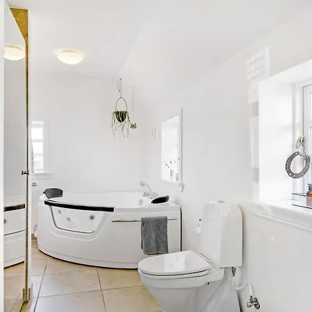 Fantastisk Renoveret Kvalitetshus Med Stratag Sj214 * Harboør